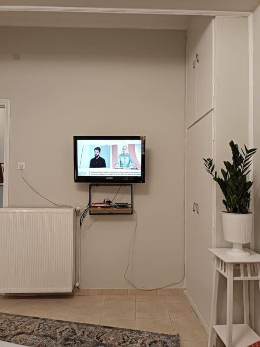 Κεντρικό Ευρύχωρο Στούντιο Με Parking Apartment Larissa Luaran gambar